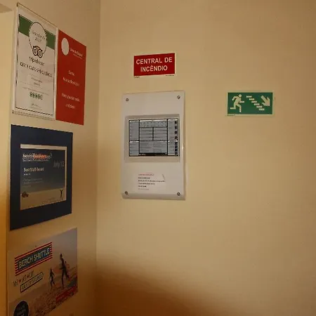 Hostel B.a.