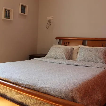 B.a. Hostal Lisboa
