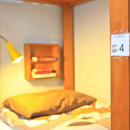 B.a. Hostal